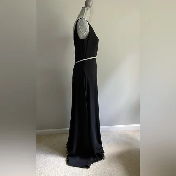 Jordan Classic Black Floor Length Dress Size 6